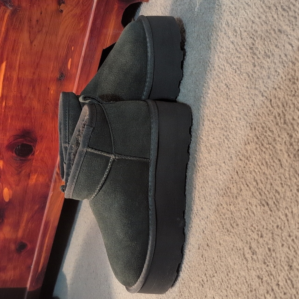 Mini Boots - Picture 6 of 8